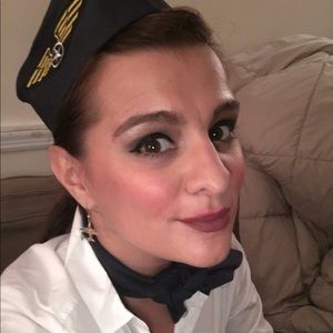 Meet your Posher, Laurie